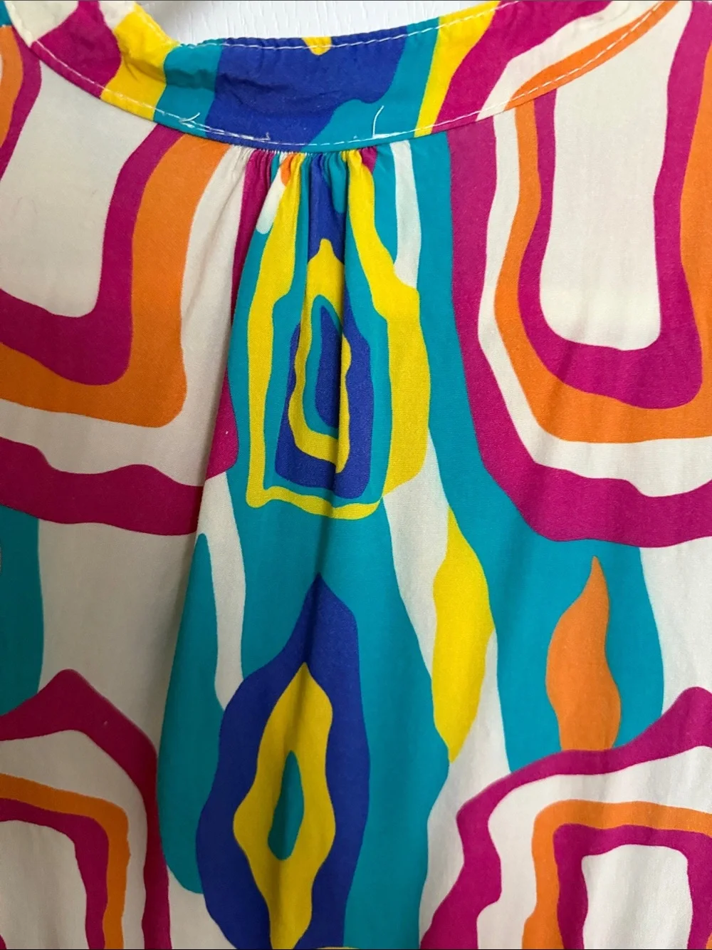Colorful Abstract Pattern Tunic Top - Multicolor - Picture 6 of 7